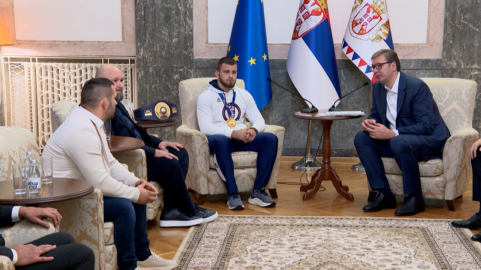Beograd, predsednik Srbije Aleksandar Vucic prima reprezentativca Srbije u rvanju Aleksandra Komarova i celnike Rvackog saveza Srbije, pokrivanje